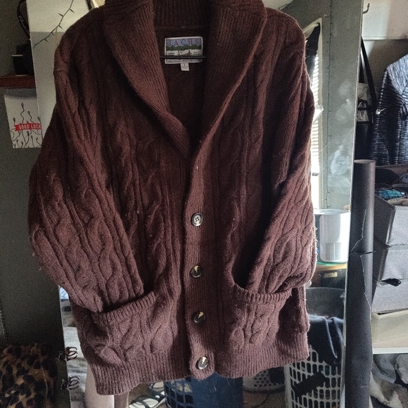 JACH'S Warm Winter Cardigan - Picture 3 of 6